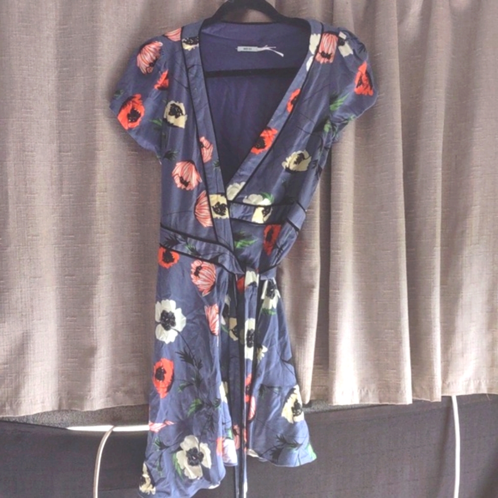 Kimchi blue floral wrap dress S